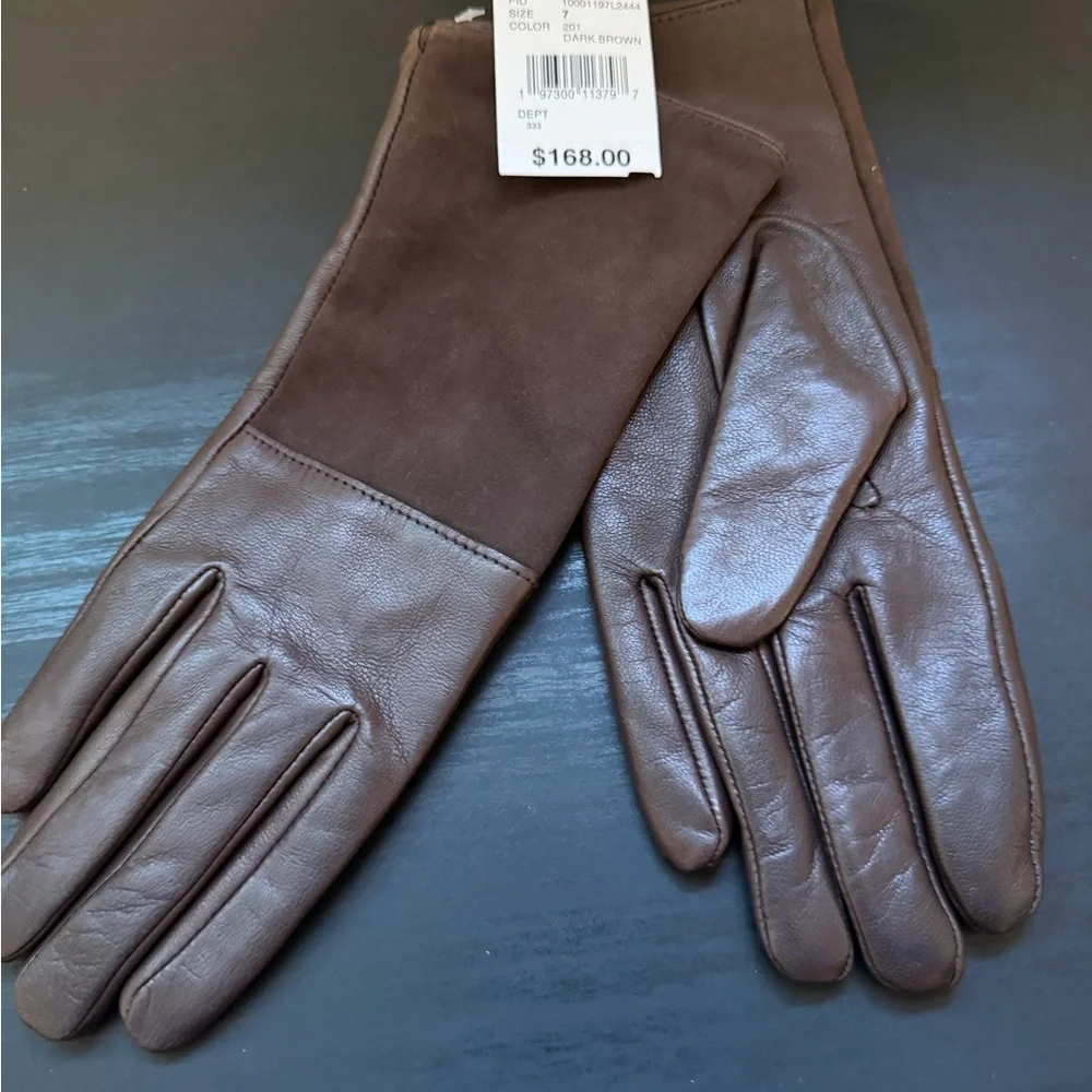 🔥 SALE🔥NWT Bloomingdale's Brown Leather Gloves- Cashmere lined FREE SHIPPING